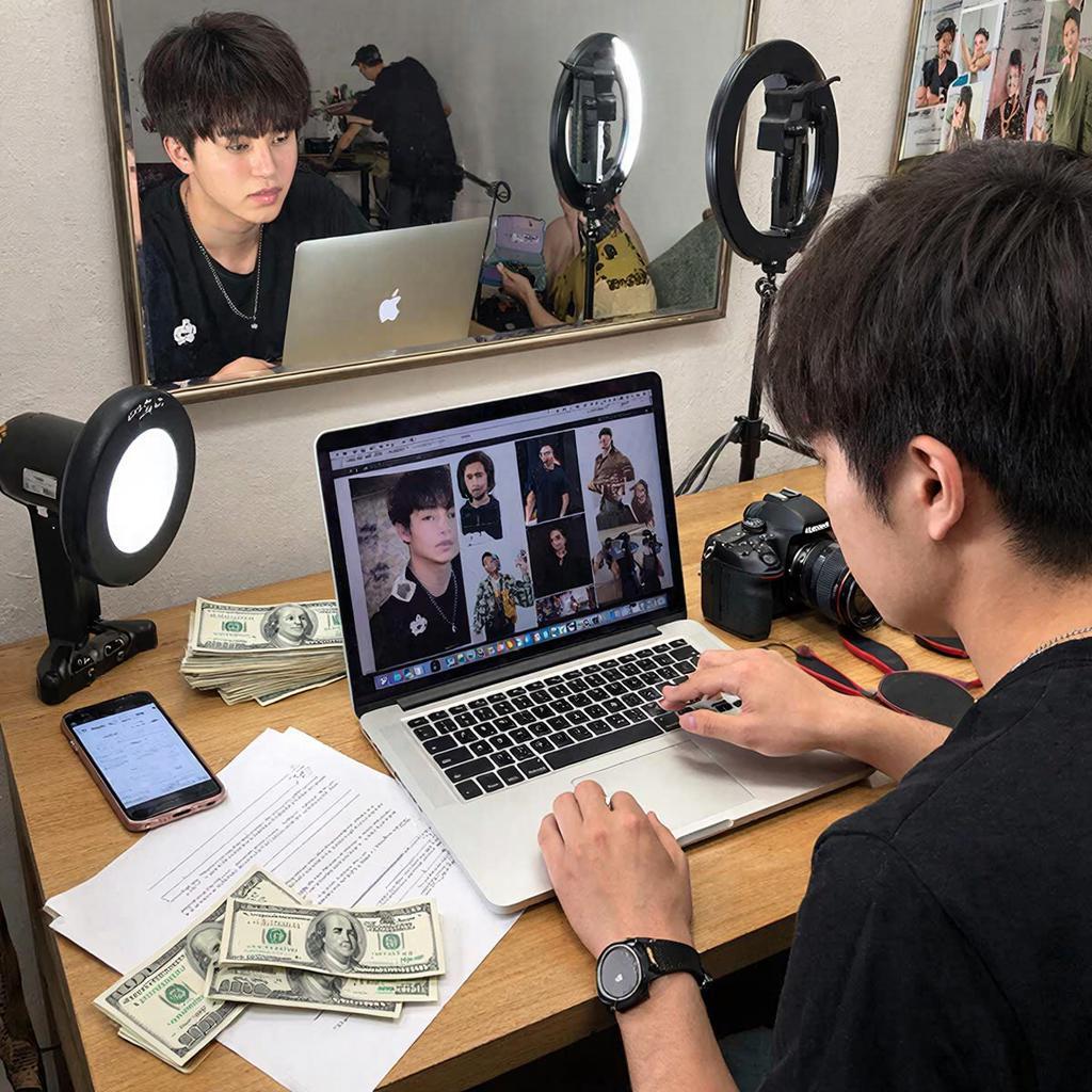 Самый дорогой блогер планеты заработал почти миллиард долларов на продаже своего лица и бренда