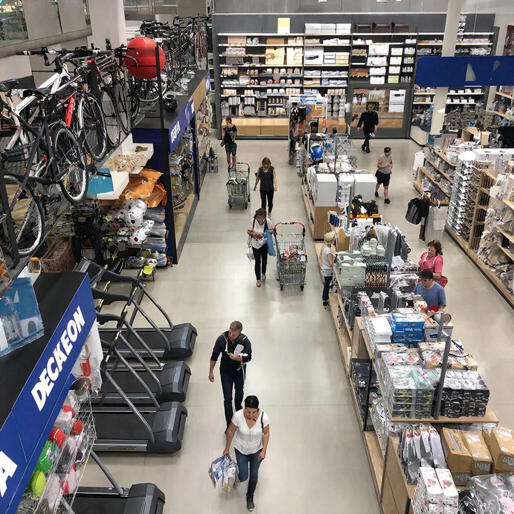 IKEA открыла двери для спортивного гиганта Decathlon